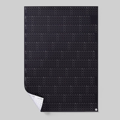 dot on Wandkalender im Hochformat 69x100 cm Jahresplaner mit Klebepunkten unbeklebt beidseitig bedruckt schwarz und weiße Seite