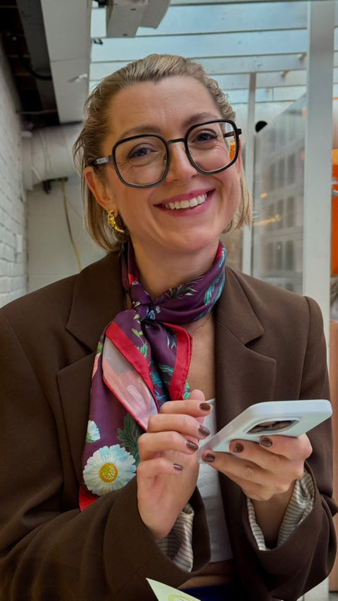 Kitschcanmakeyourich x dot on