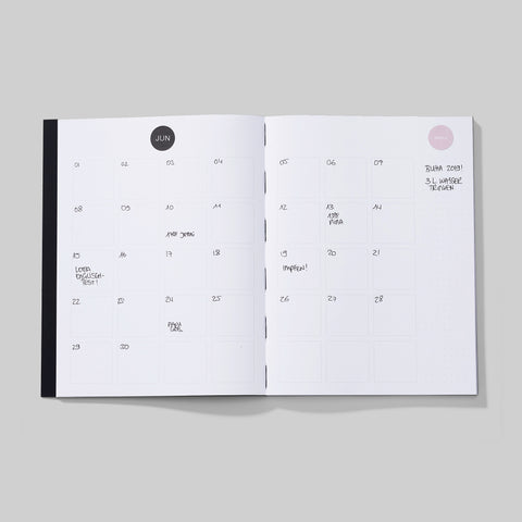 BUJO Box | customized edition | dotty plans Buchplaner-Set zum kreativen Planen - dot on