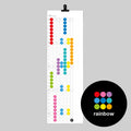 dot on Wandkalender Monatsplaner mit Klebepunkten weiß mit schwarzer Schrift im Format 23x72 cm mit Metallclip & -klemme in schwarz beklebt mit Klebepunkten in vielen Farben Regenbogen bunt